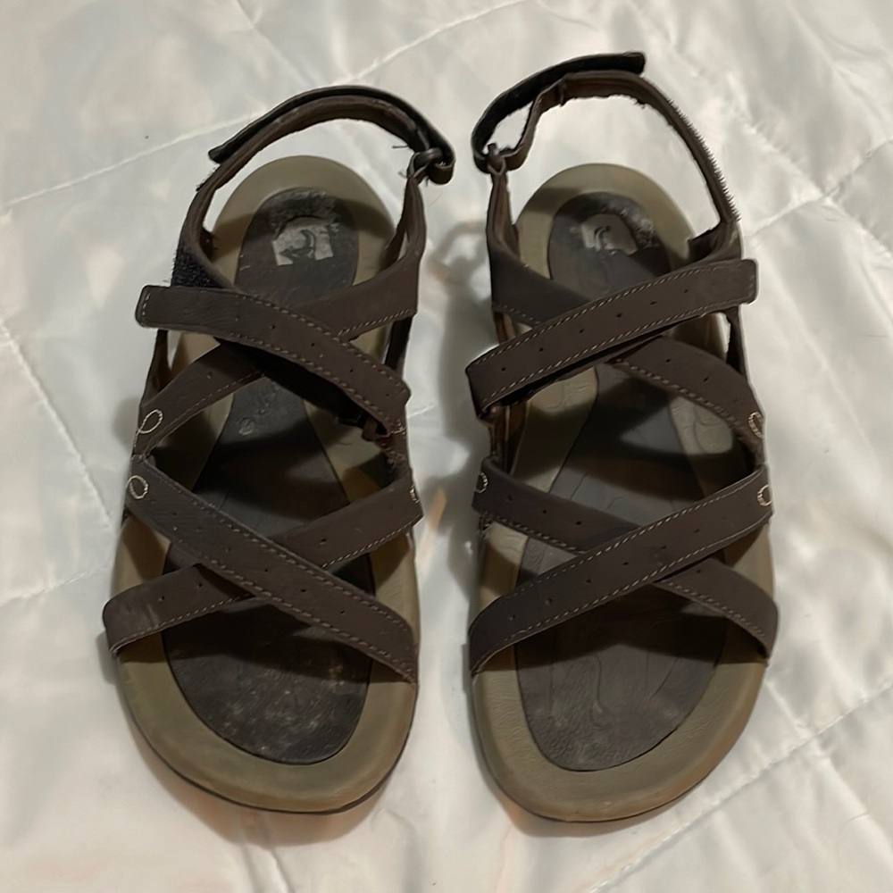 Hi-Tec Women’s Size 10 Sandals